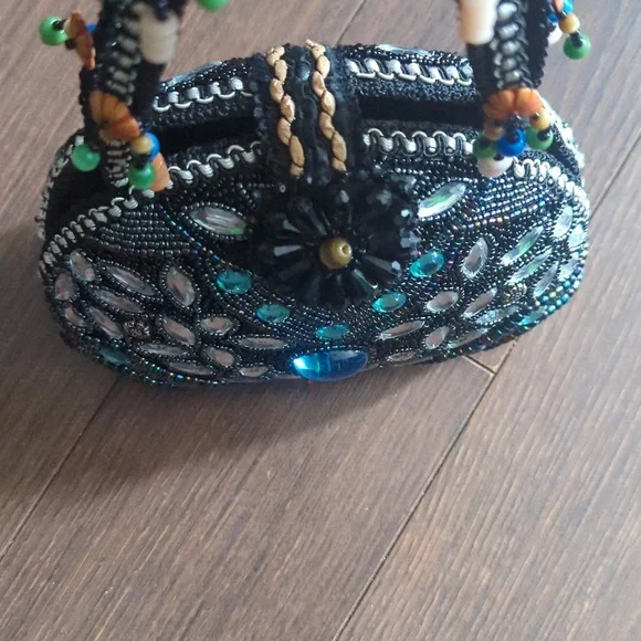 Handmade Beaded & Rhinestone Handbag - Picture 4 of 12